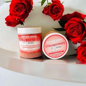Sugar Grove 8 Oz Strawberries & Cream Whipped Body Butter